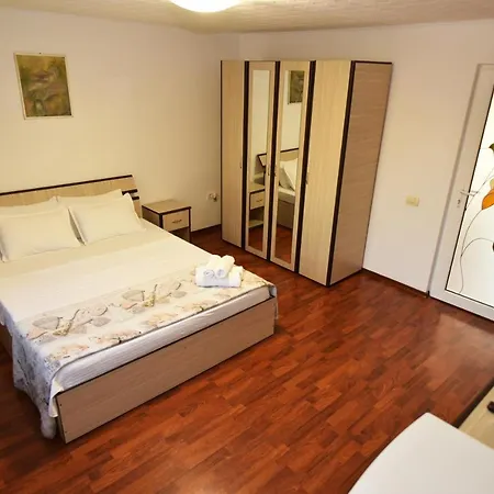 Privatunterkunft Si Casa Kara *